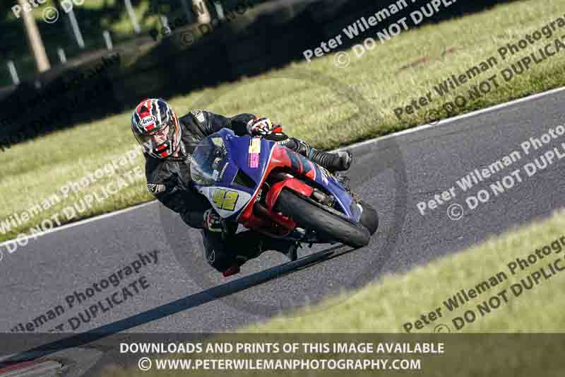 cadwell no limits trackday;cadwell park;cadwell park photographs;cadwell trackday photographs;enduro digital images;event digital images;eventdigitalimages;no limits trackdays;peter wileman photography;racing digital images;trackday digital images;trackday photos